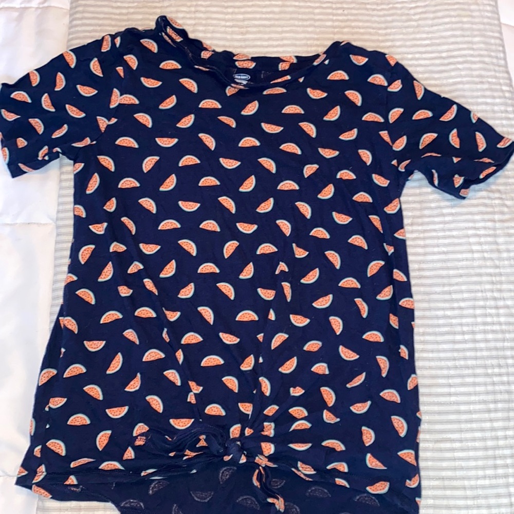 Old navy watermelon cropped T-shirt.